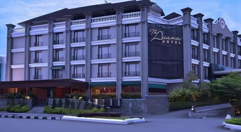 The Axana Hotel Padang  Luaran gambar